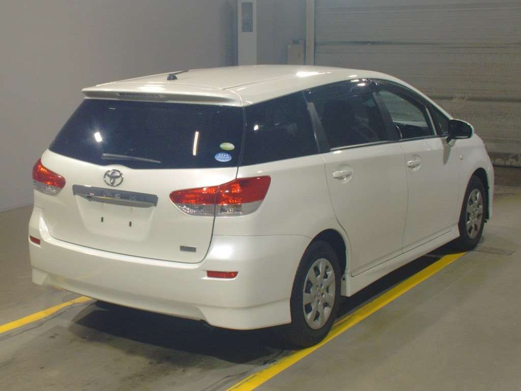 2011 Toyota Wish ZGE20G[1]