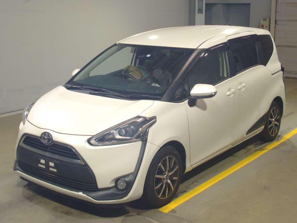 2016 Toyota Sienta NSP170G[0]