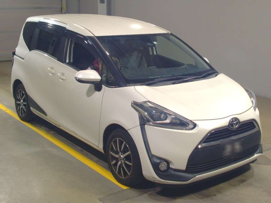 2016 Toyota Sienta NSP170G[2]