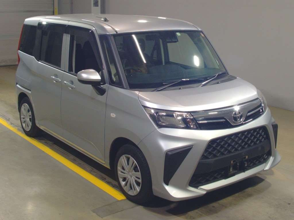 2021 Toyota Roomy M900A[2]