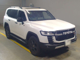 2023 Toyota Land Cruiser