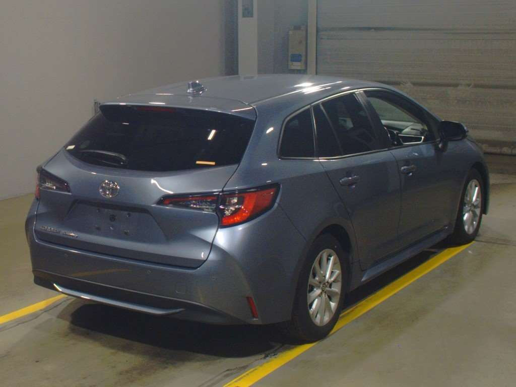 2019 Toyota Corolla Touring Wagon ZRE212W[1]