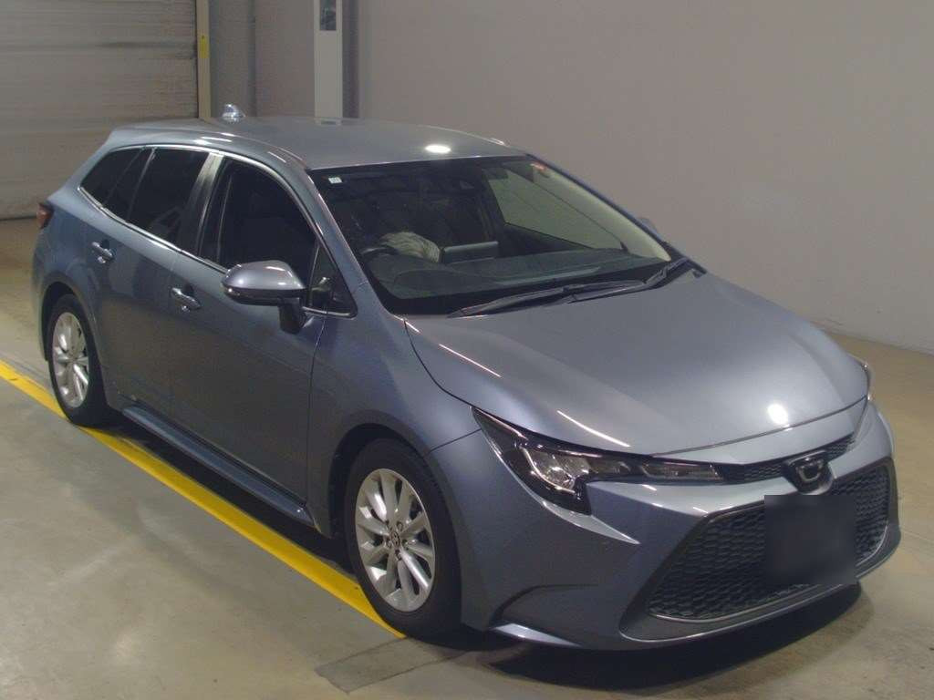 2019 Toyota Corolla Touring Wagon ZRE212W[2]