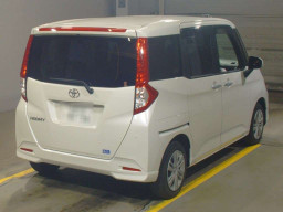 2021 Toyota Roomy