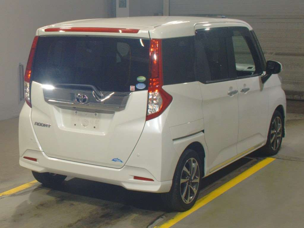 2018 Toyota Roomy M900A[1]