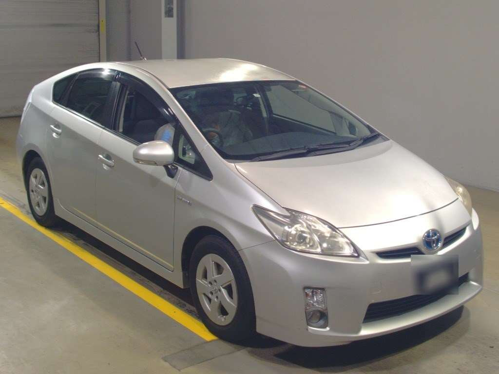 2009 Toyota Prius ZVW30[2]