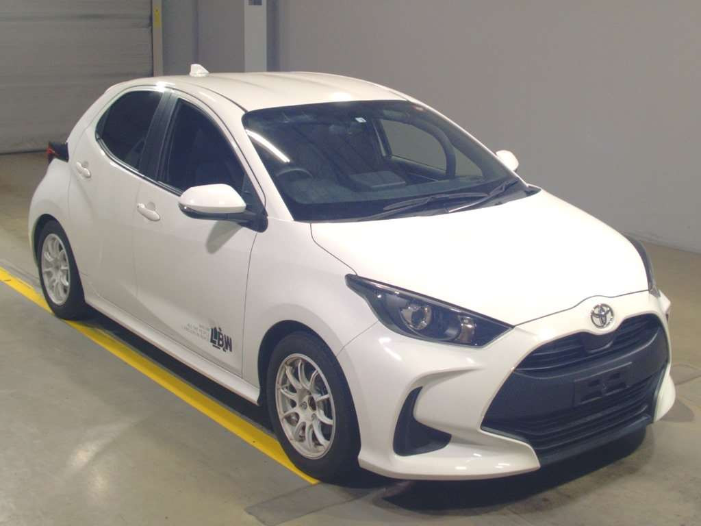 2022 Toyota YARIS MXPA10[2]