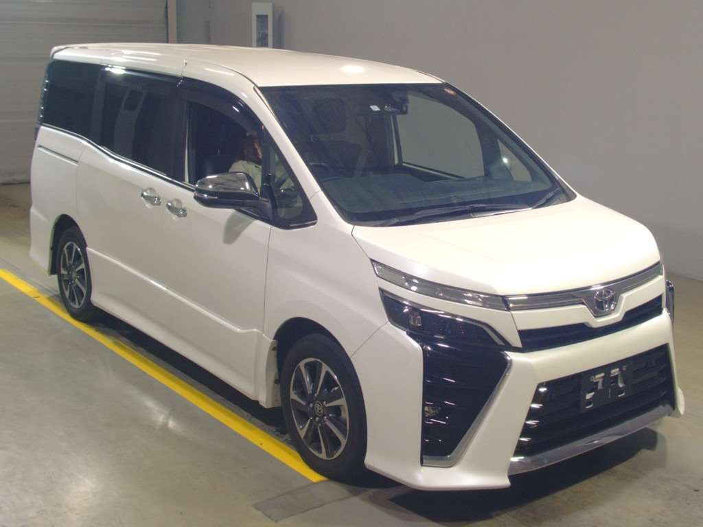 2021 Toyota Voxy ZRR80W[2]