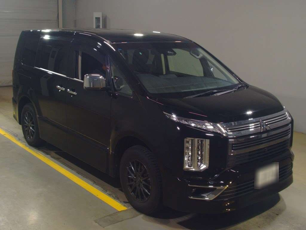 2019 Mitsubishi Delica D5 CV1W[2]