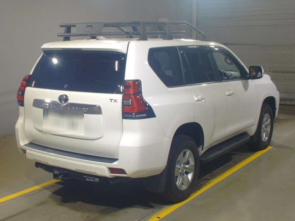 2021 Toyota Land Cruiser Prado TRJ150W[1]