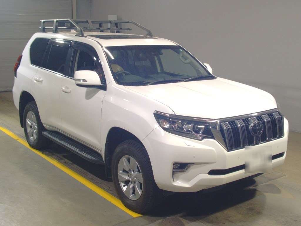 2021 Toyota Land Cruiser Prado TRJ150W[2]