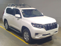 2021 Toyota Land Cruiser Prado