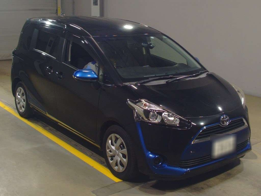 2017 Toyota Sienta NSP170G[2]