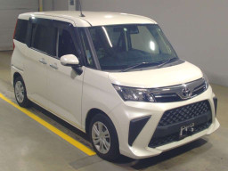 2022 Toyota Roomy