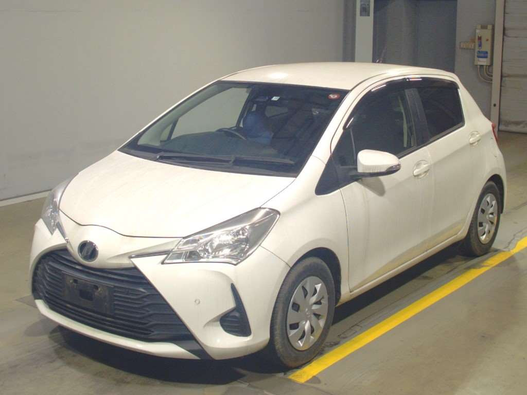 2019 Toyota Vitz NSP130[0]