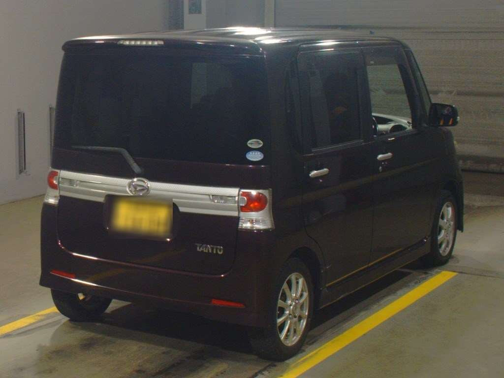 2010 Daihatsu Tanto Custom L375S[1]