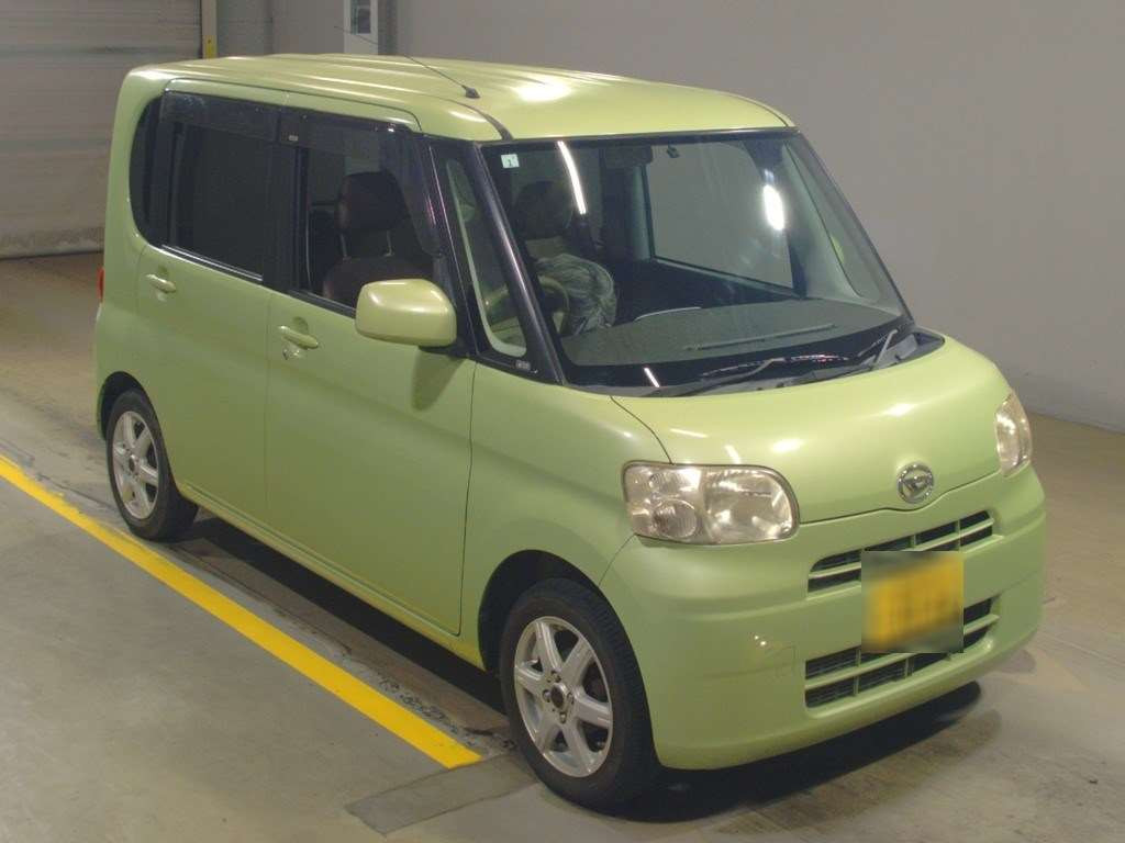 2011 Daihatsu Tanto L375S[2]