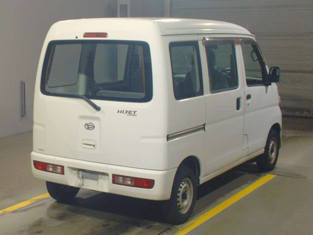 2013 Daihatsu Hijet Cargo S321V[1]