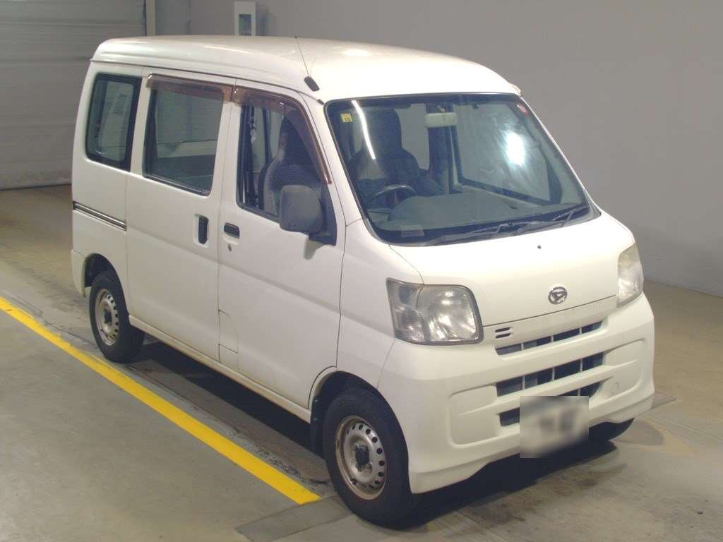 2013 Daihatsu Hijet Cargo S321V[2]