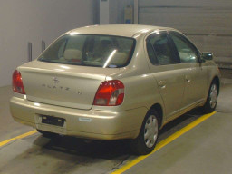 2002 Toyota Platz