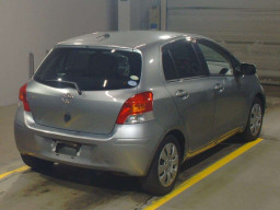 2009 Toyota Vitz