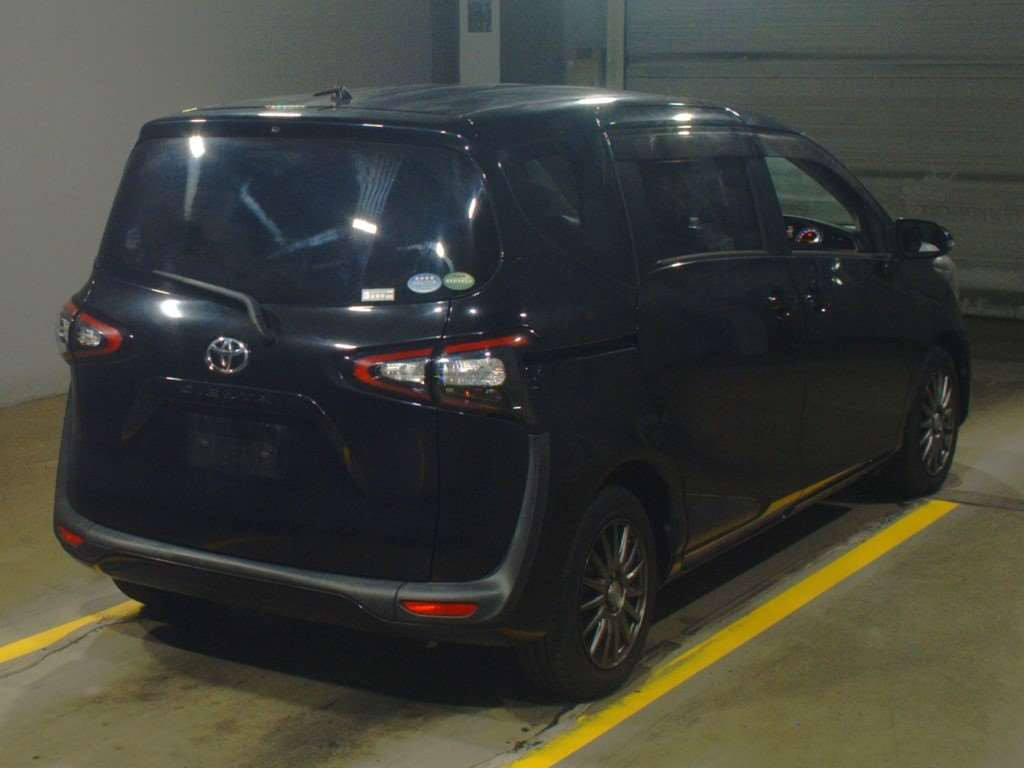 2018 Toyota Sienta NSP170G[1]