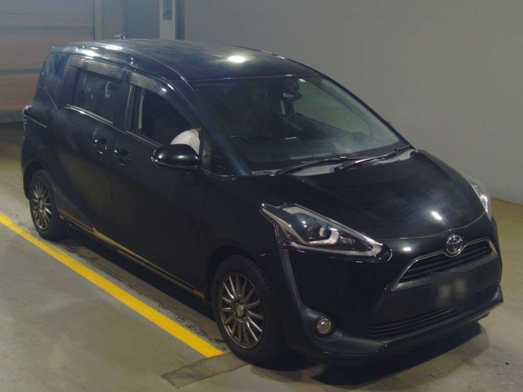 2018 Toyota Sienta NSP170G[2]