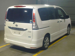 2011 Nissan Serena