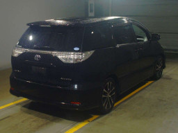 2014 Toyota Estima