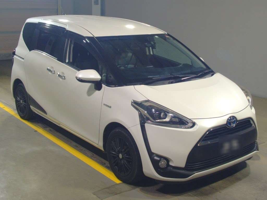 2016 Toyota Sienta NHP170G[2]