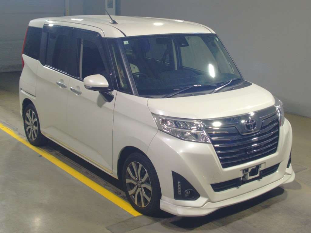 2018 Toyota Roomy M900A[2]