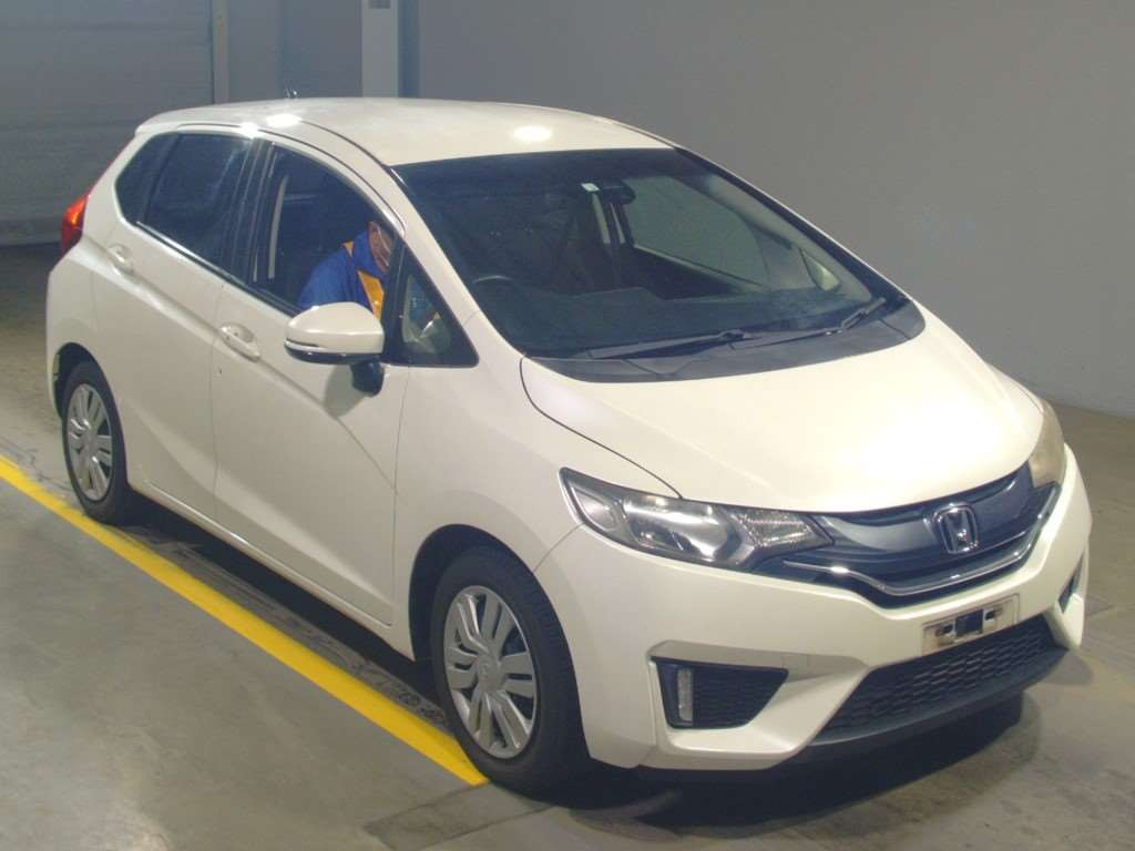 2014 Honda Fit GK5[2]