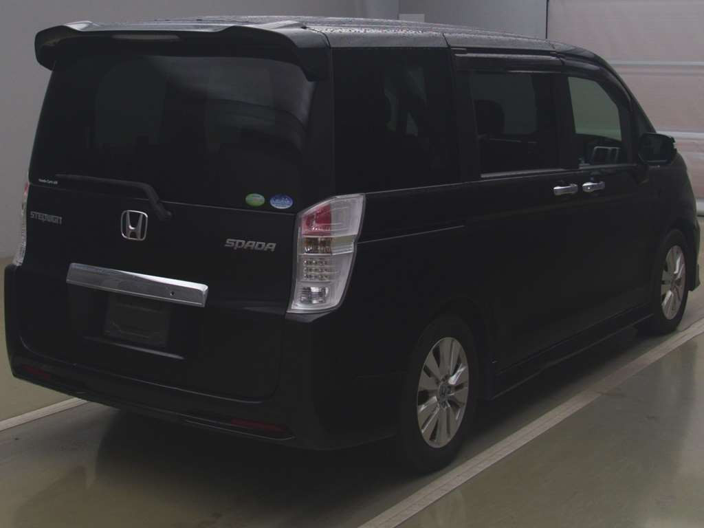 2011 Honda Step WGN Spada RK5[1]