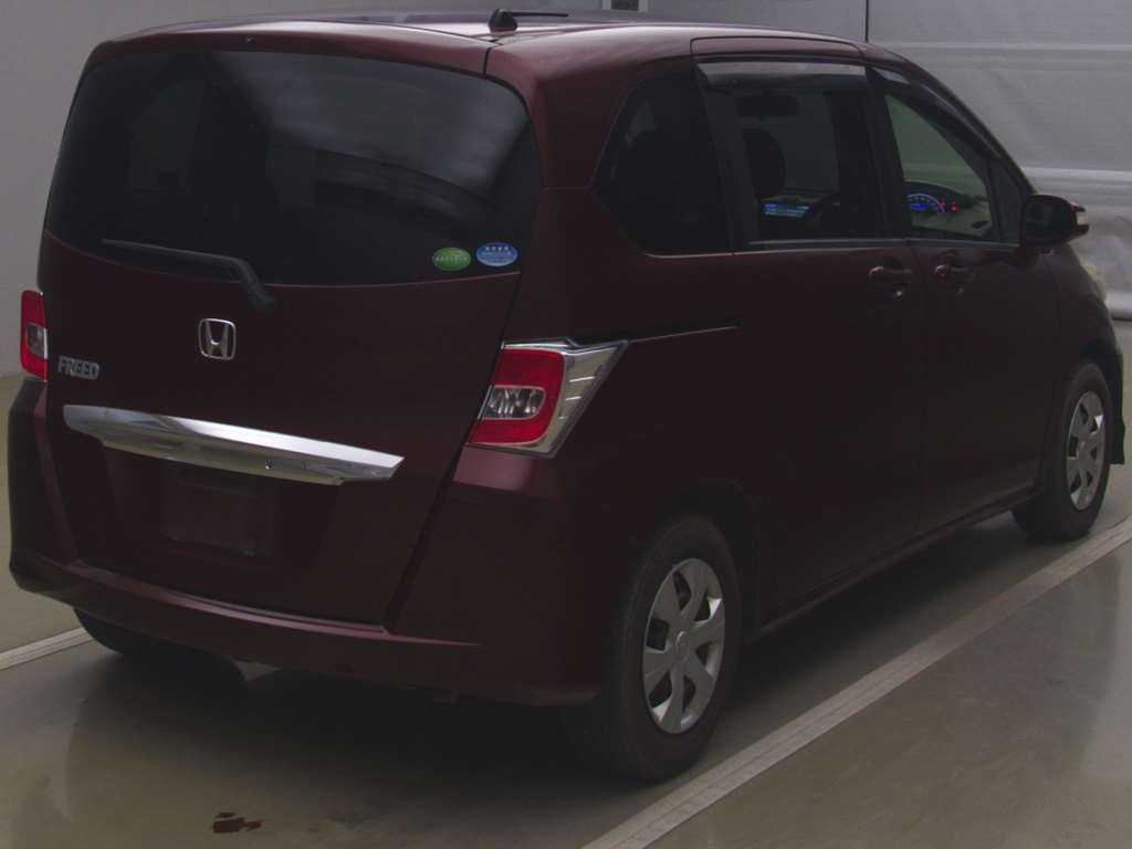 2014 Honda Freed GB3[1]