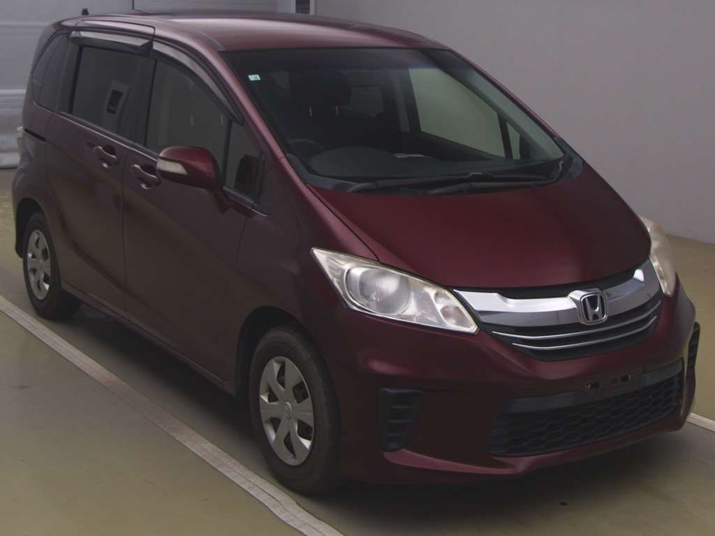 2014 Honda Freed GB3[2]