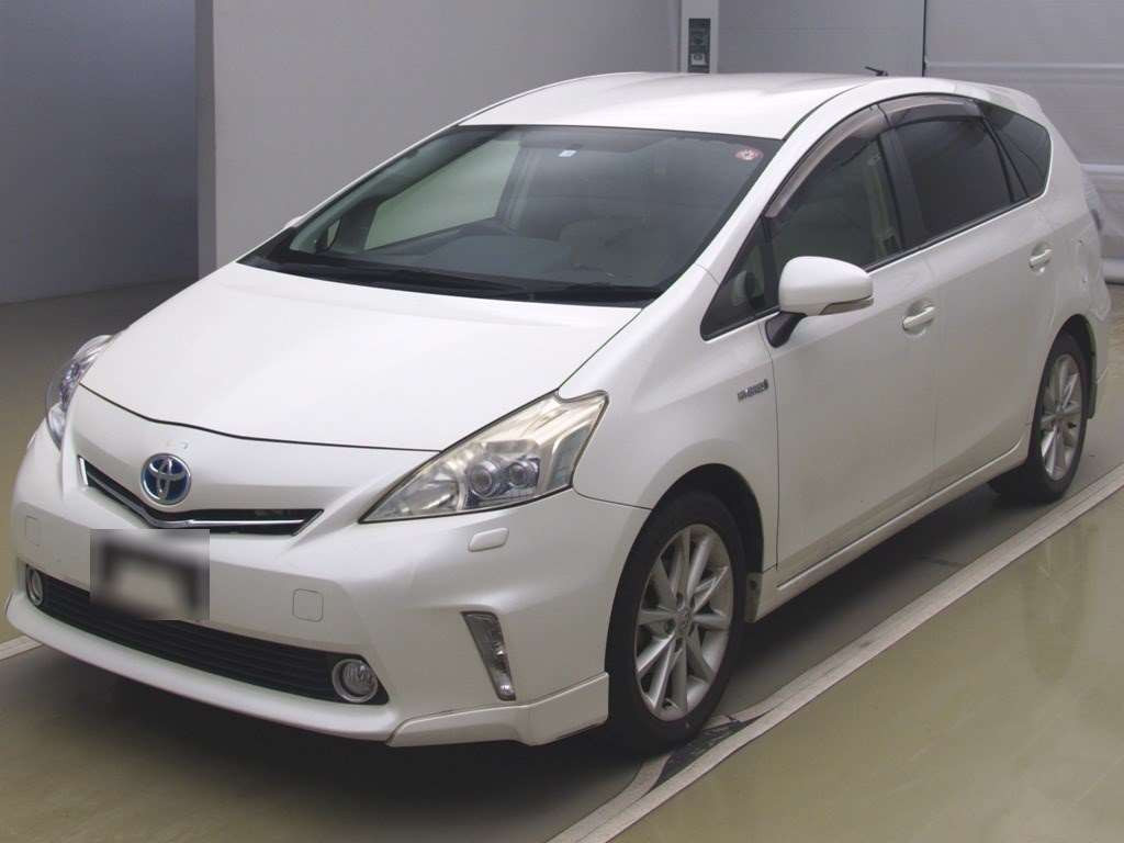 2012 Toyota Prius alpha ZVW41W[0]