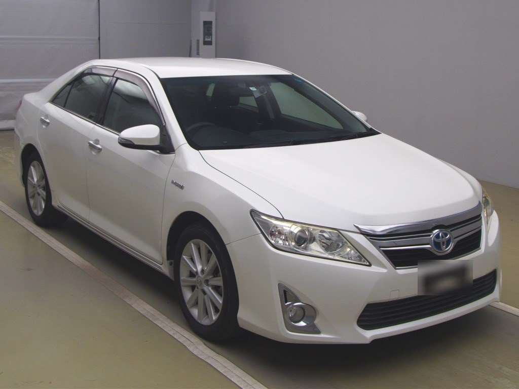 2011 Toyota Camry AVV50[2]