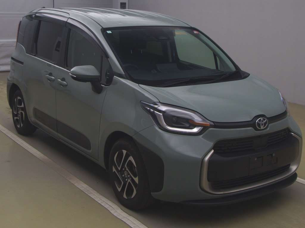 2023 Toyota Sienta MXPL10G[2]