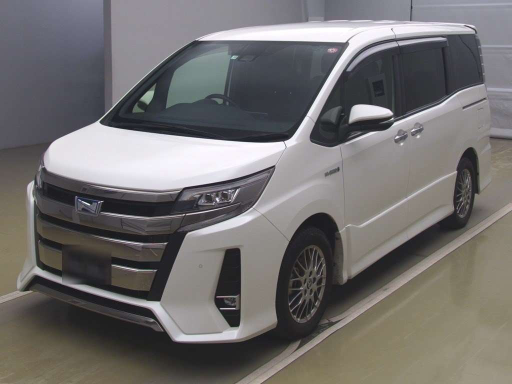 2019 Toyota Noah ZWR80W[0]