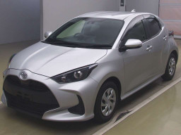 2021 Toyota YARIS