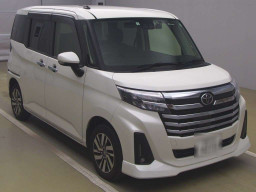 2022 Toyota Roomy