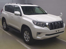 2021 Toyota Land Cruiser Prado