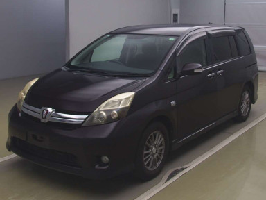 2011 Toyota Isis