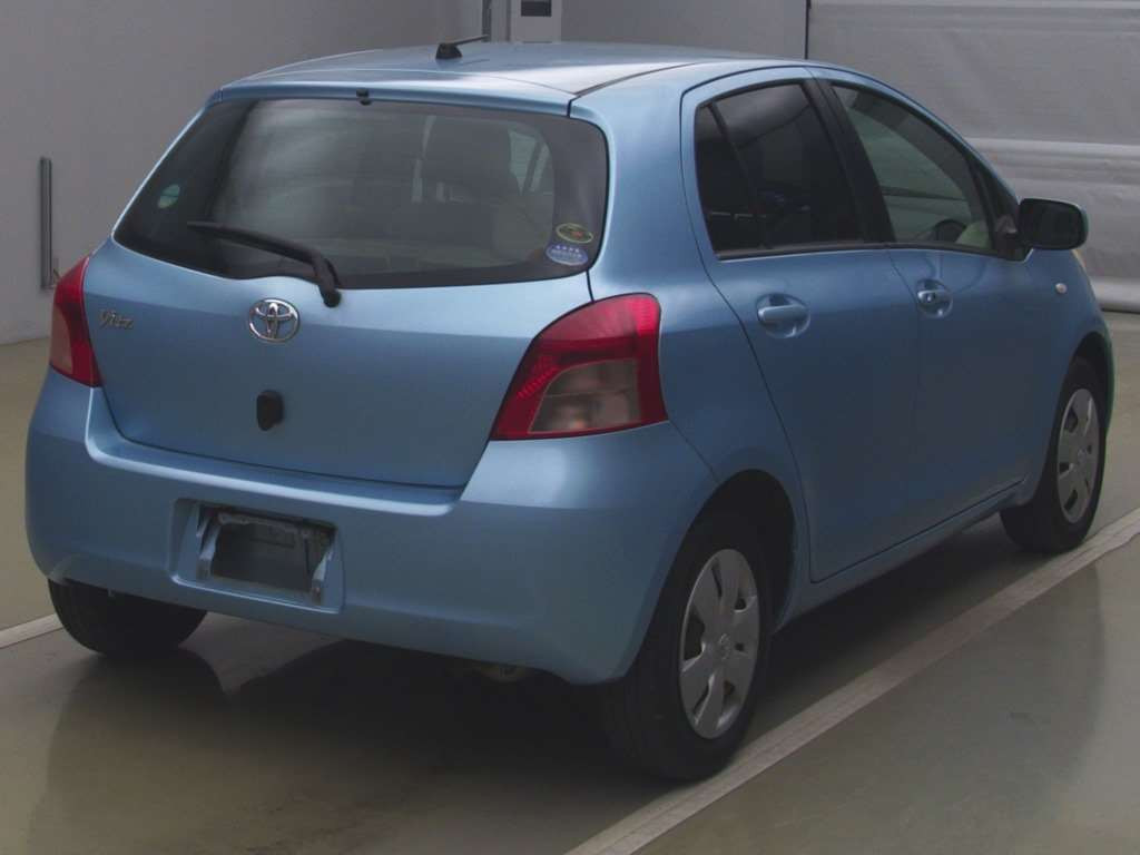 2006 Toyota Vitz KSP90[1]