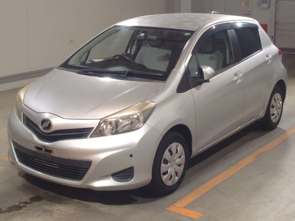 2012 Toyota Vitz KSP130[0]