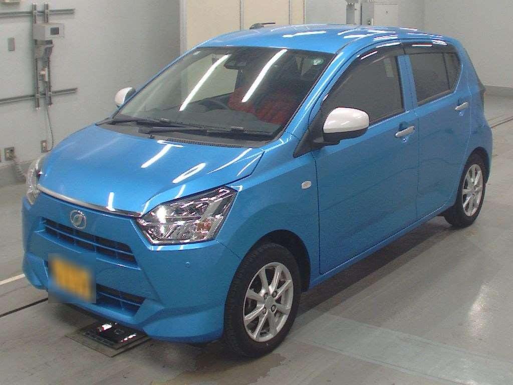 2017 Daihatsu Mira es LA350S[0]