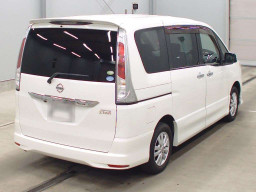 2011 Nissan Serena