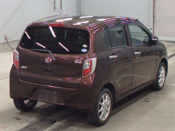 2011 Daihatsu Mira es