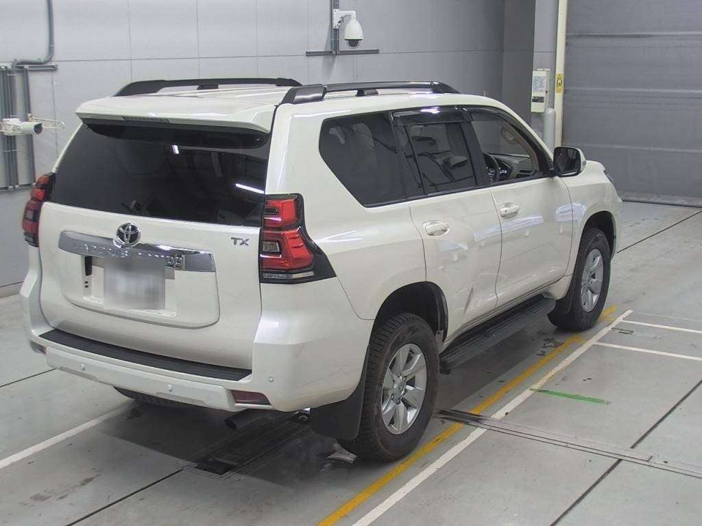 2022 Toyota Land Cruiser Prado TRJ150W[1]