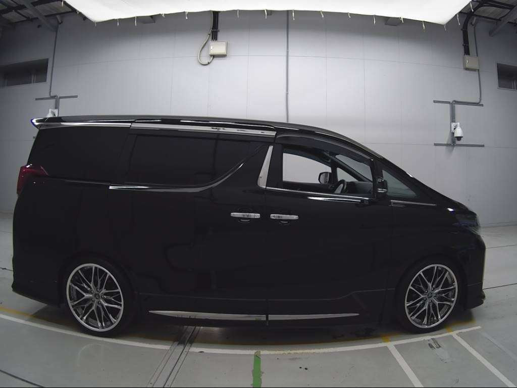 2021 Toyota Alphard AGH30W[2]